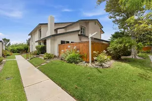 2033 Shadytree Ln, Encinitas, CA 92024 - Photo 3