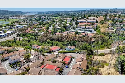 7400 Altiva Place, Carlsbad, CA 92009 - Photo 11
