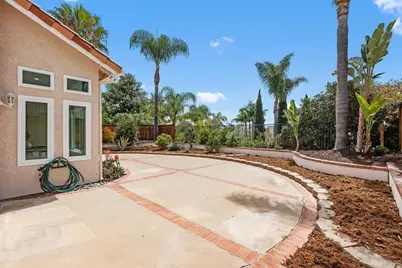 1636 Olympus Loop Drive, Vista, CA 92081 - Photo 35