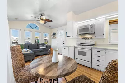 900 N Cleveland Street #68, Oceanside, CA 92054 - Photo 5