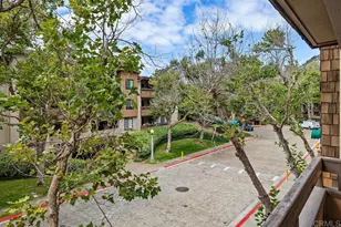 8870 Villa La Jolla Dr, La Jolla, CA 92037 - Photo 11