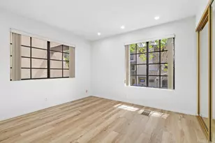8870 Villa La Jolla Dr, La Jolla, CA 92037 - Photo 25