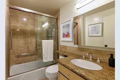 1001 Genter St #6J, La Jolla, CA 92037 - Photo 5