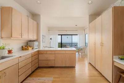 7556 Pepita Way, La Jolla, CA 92037 - Photo 27