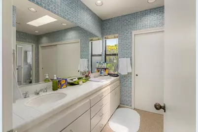 7556 Pepita Way, La Jolla, CA 92037 - Photo 37