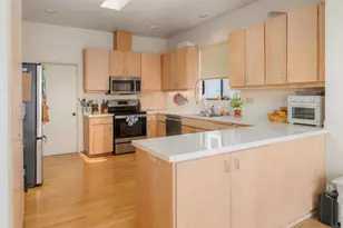 7556 Pepita Way, La Jolla, CA 92037 - Photo 25