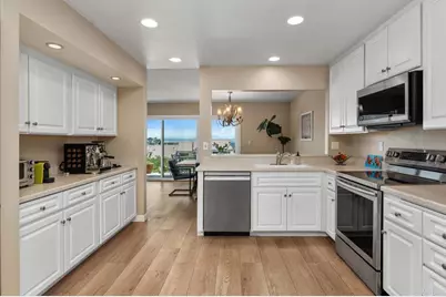 6547 Caminito Catalan, La Jolla, CA 92037 - Photo 15