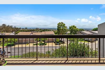 6547 Caminito Catalan, La Jolla, CA 92037 - Photo 21