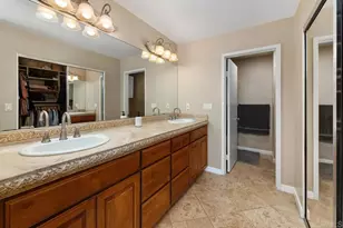 6547 Caminito Catalan, La Jolla, CA 92037 - Photo 19