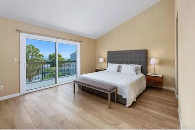 6547 Caminito Catalan, La Jolla, CA 92037 - Photo 17