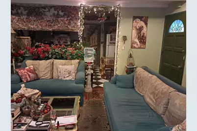 22101 Dumetz Rd., Woodland Hills, CA 91364 - Photo 5