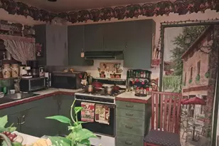 22101 Dumetz Rd, Woodland Hills, CA 91364 - Photo 5