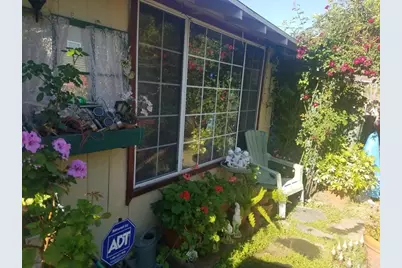 22101 Dumetz Rd., Woodland Hills, CA 91364 - Photo 17