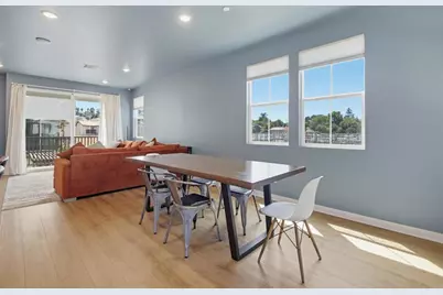 437 Jupiter, Escondido, CA 92025 - Photo 9