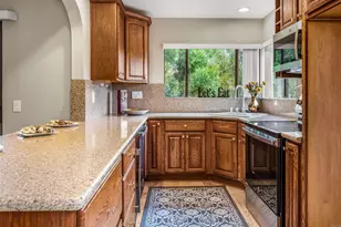 17627 Pomerado Rd, San Diego, CA 92128 - Photo 9