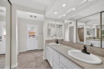 1654 Candlelight Ave, Escondido, CA 92029 - Photo 37