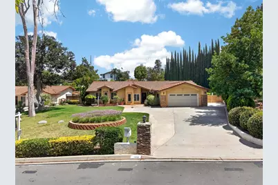 1654 Candlelight Ave, Escondido, CA 92029 - Photo 9