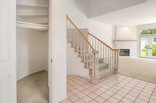 9618 Claiborne Square, La Jolla, CA 92037 - Photo 7