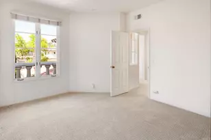 9618 Claiborne Square, La Jolla, CA 92037 - Photo 39