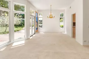 9618 Claiborne Square, La Jolla, CA 92037 - Photo 11