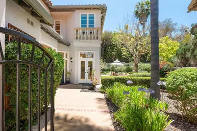 9618 Claiborne Square, La Jolla, CA 92037 - Photo 1