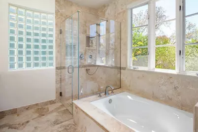 9618 Claiborne Square, La Jolla, CA 92037 - Photo 29