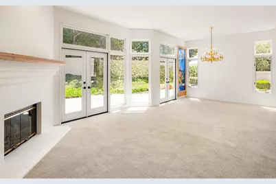 9618 Claiborne Square, La Jolla, CA 92037 - Photo 9