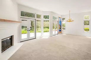 9618 Claiborne Square, La Jolla, CA 92037 - Photo 9