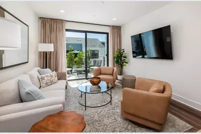 1105 Catania Court #203, Encinitas, CA 92024 - Photo 3
