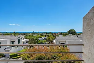 957 Hygeia Ave, Encinitas, CA 92024 - Photo 1