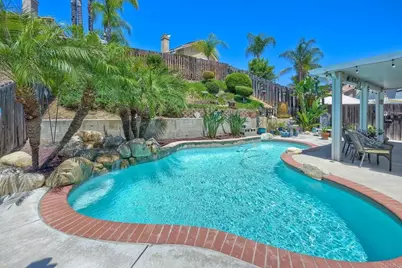 24673 Leafwood Drive, Murrieta, CA 92562 - Photo 37