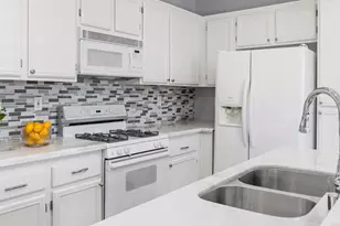 10964 Ivy Hill Dr, San Diego, CA 92131 - Photo 7