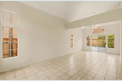 12930 Salmon River Road, San Diego, CA 92129 - Photo 5