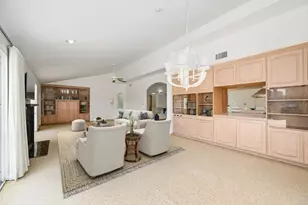5874 Lamas St, San Diego, CA 92122 - Photo 7