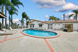 5874 Lamas St, San Diego, CA 92122 - Photo 15