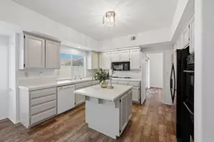 25211 Via Pera, Murrieta, CA 92563 - Photo 11