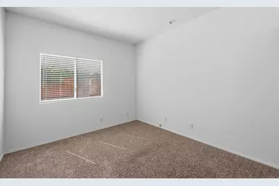25211 Via Pera, Murrieta, CA 92563 - Photo 17