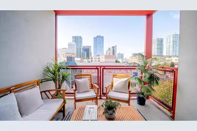 875 G Street #303, San Diego, CA 92101 - Photo 1