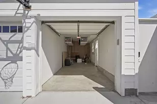748 G Ave, Coronado, CA 92118 - Photo 39