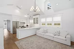 748 G Ave, Coronado, CA 92118 - Photo 17