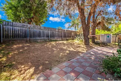 650 Begonia Street, Escondido, CA 92027 - Photo 21