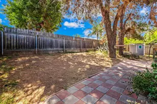 650 Begonia St, Escondido, CA 92027 - Photo 21