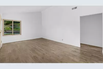 757 Nob Circle, Vista, CA 92084 - Photo 7