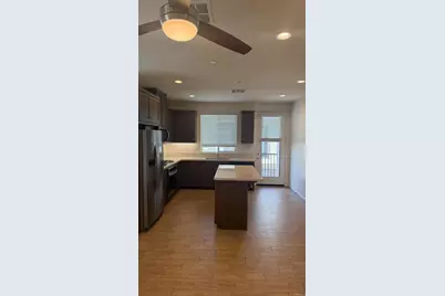 2327 Verano Way, Vista, CA 92081 - Photo 9