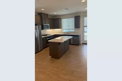 2327 Verano Way, Vista, CA 92081 - Photo 7