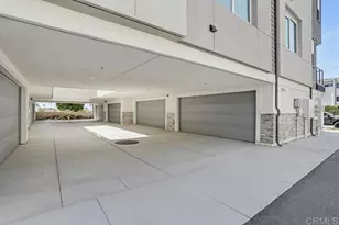 307 West St, Oceanside, CA 92054 - Photo 3