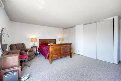2302 Greenbrier Drive, Oceanside, CA 92054 - Photo 15