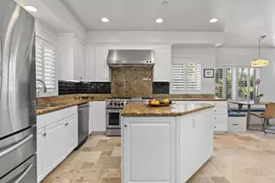 213 Hillcrest Dr, Encinitas, CA 92024 - Photo 9