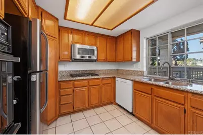 740 Breeze Hill Road #223, Vista, CA 92081 - Photo 17