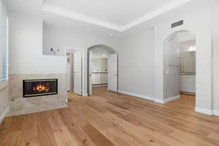 6085 Hillpointe Row, La Jolla, CA 92037 - Photo 19